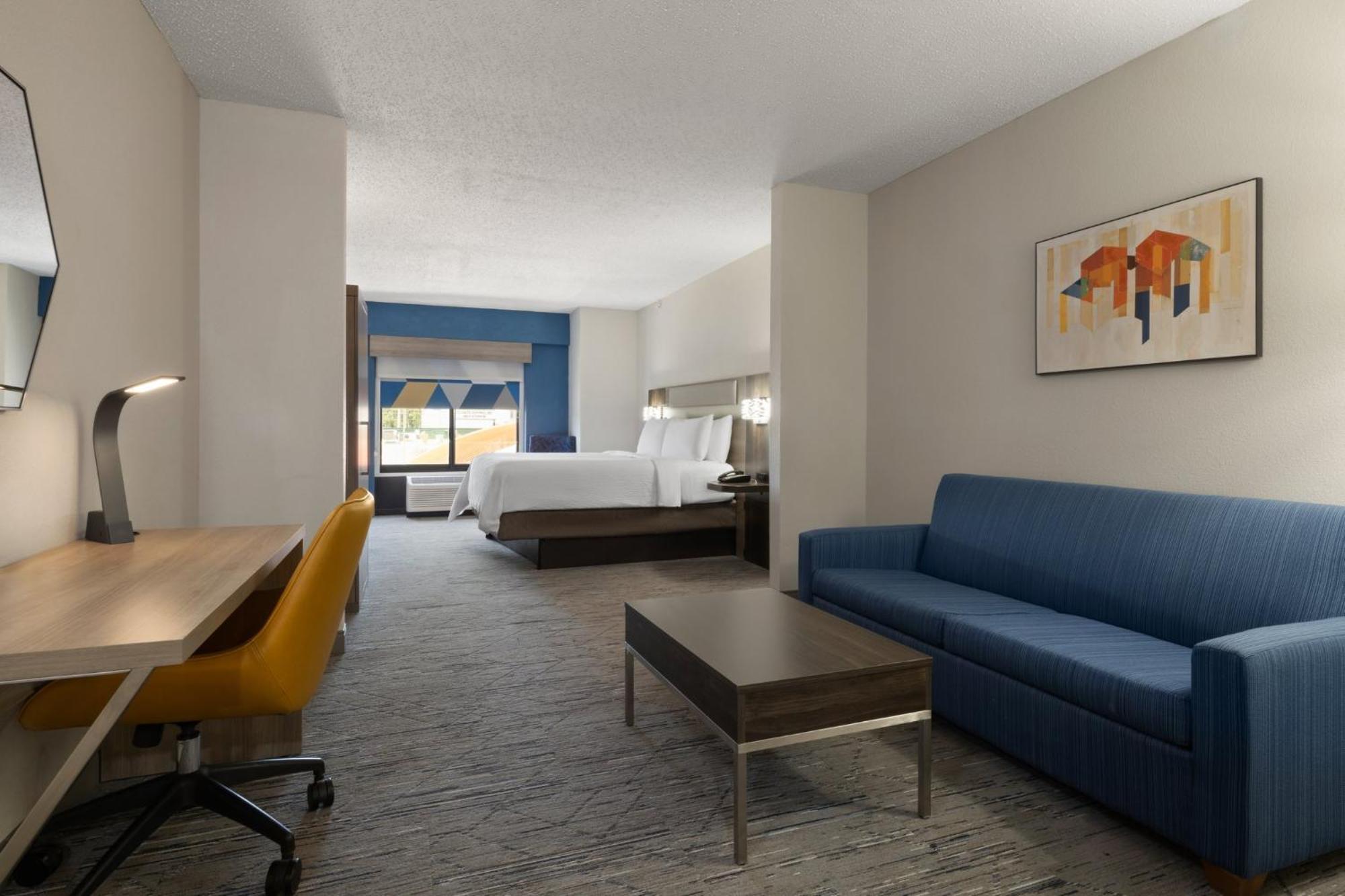 Holiday Inn Express & Suites Sebring By Ihg Exterior photo