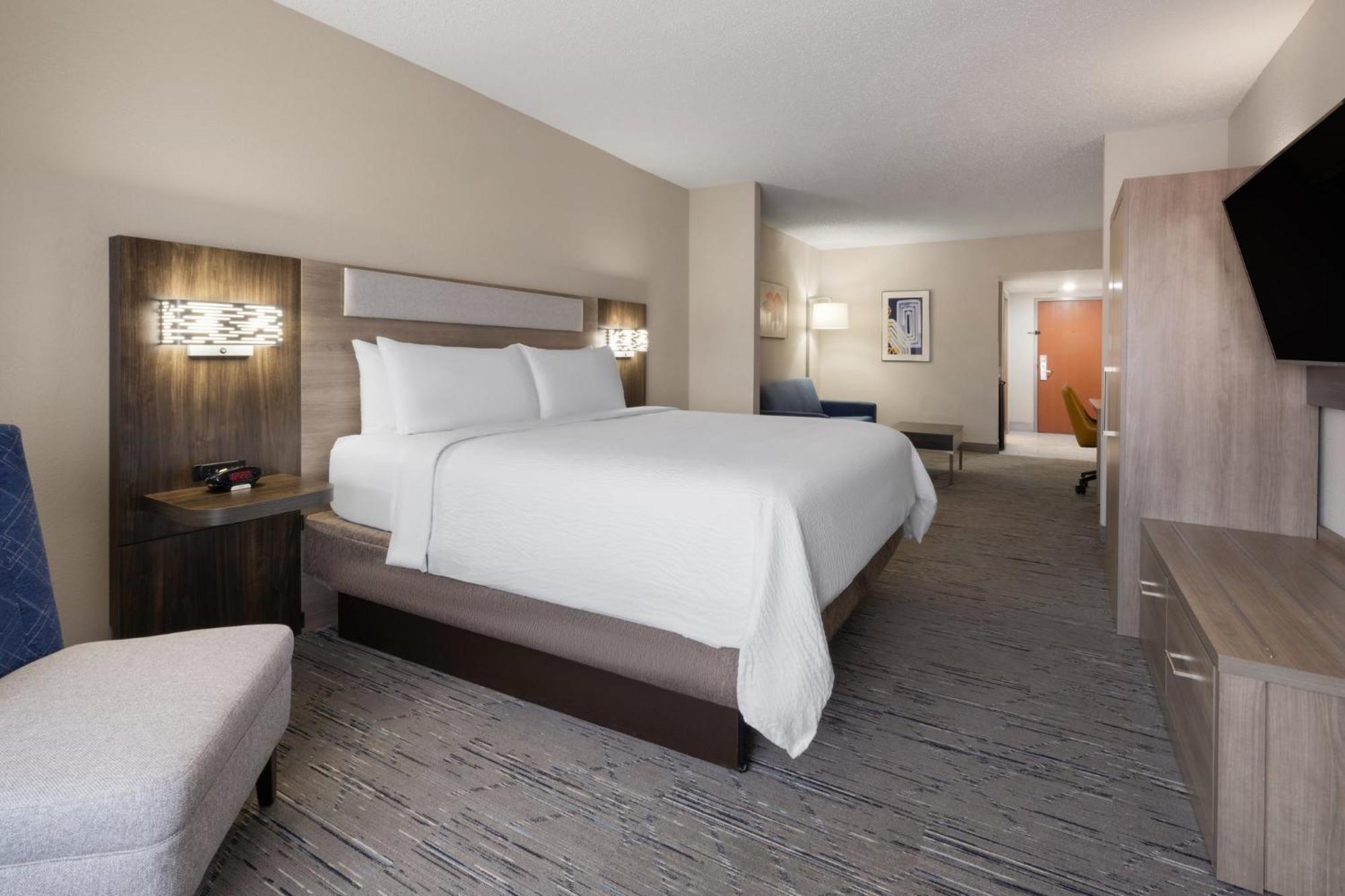 Holiday Inn Express & Suites Sebring By Ihg Exterior photo