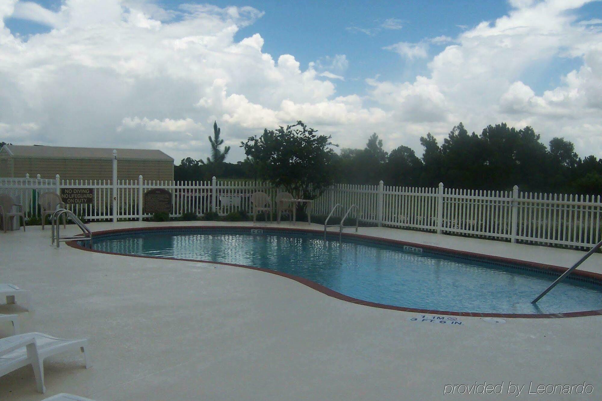 Holiday Inn Express & Suites Sebring By Ihg Facilities photo